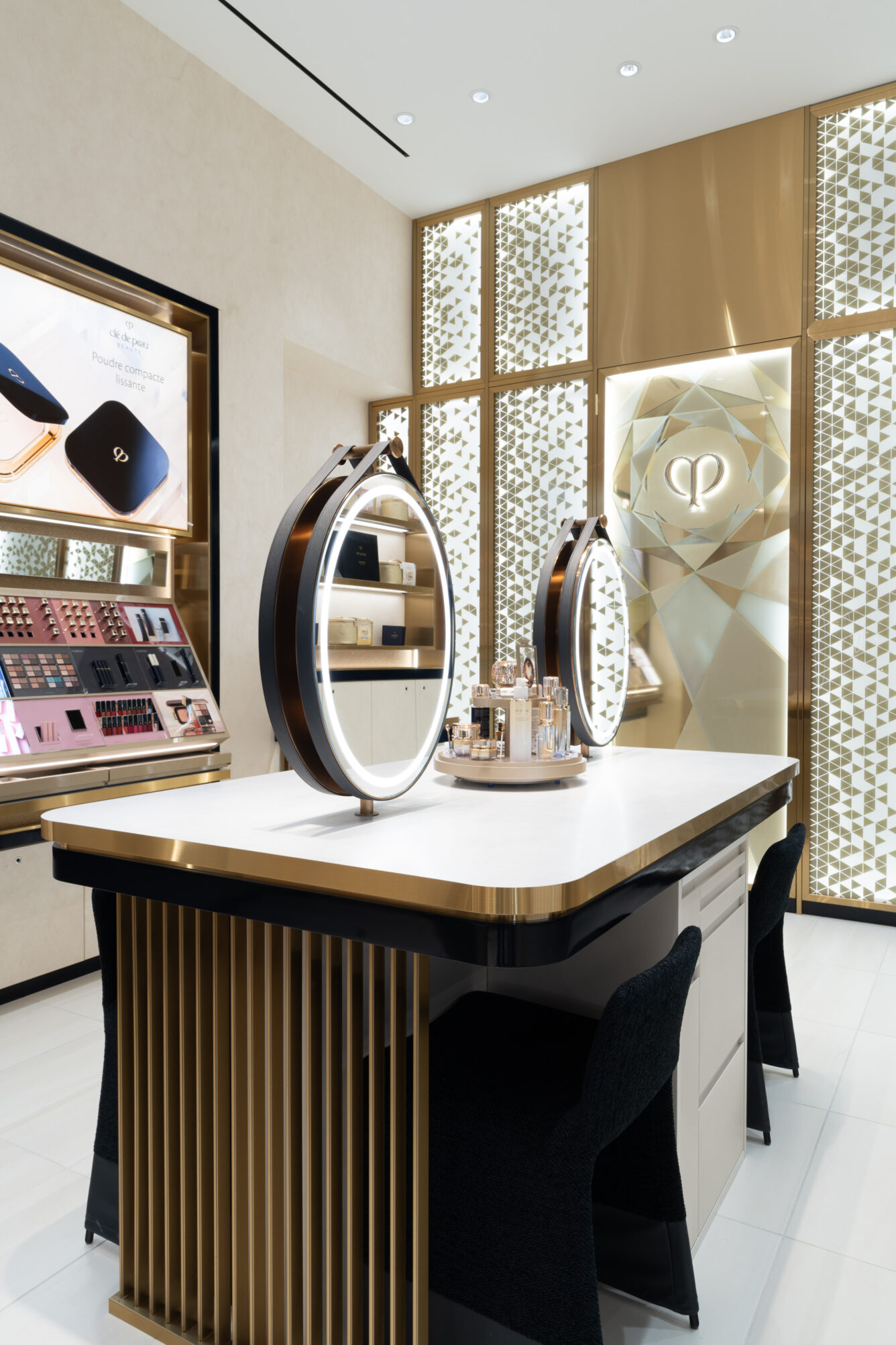 Cle de peau Aedifica Olivier Blouin DSC5897 Edit WEB