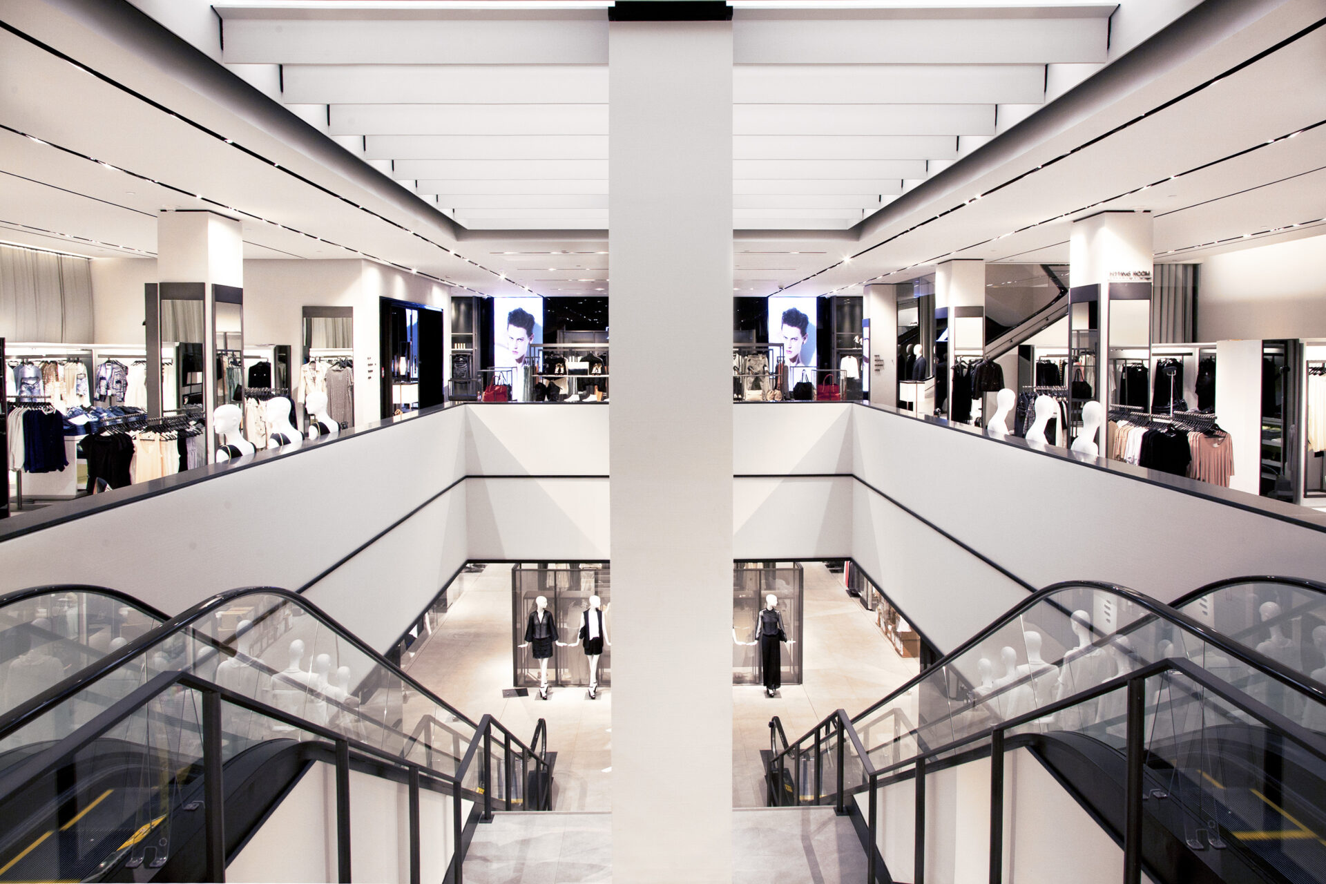 IMG 6629 couleur Â Lydie Nesvadba