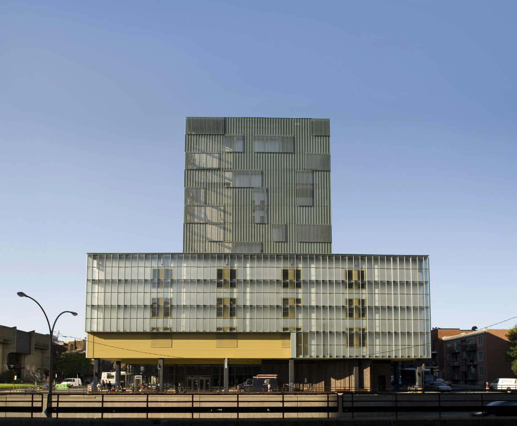 ITHQ Facade Berri M t rev01