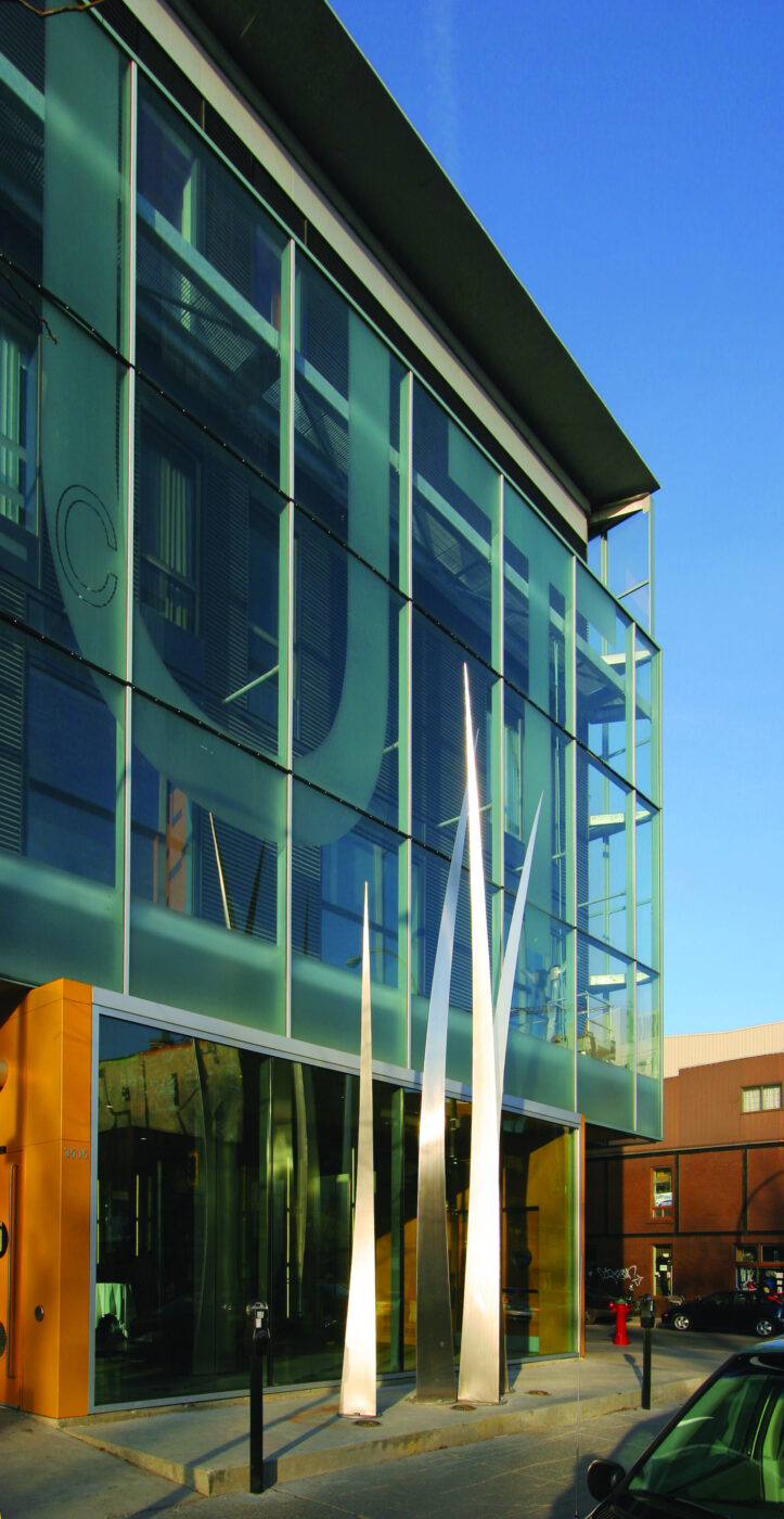 ITH Qcmyk Detail Facade St Denis01 M b